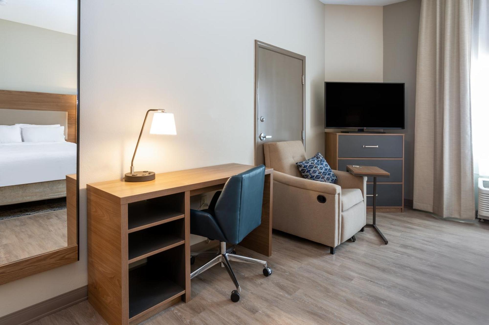 Candlewood Suites Grand Junction By Ihg Room photo